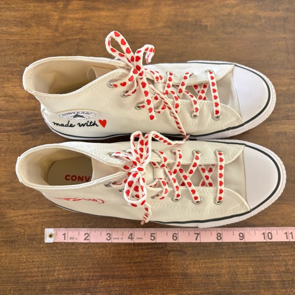 Converse Chuck Taylor High Top Sneakers White  6 Women's - Picture 3 of 10